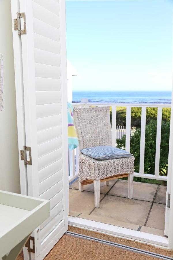 Shore'S Edge Luxury Oceanfront Home Германус Екстер'єр фото